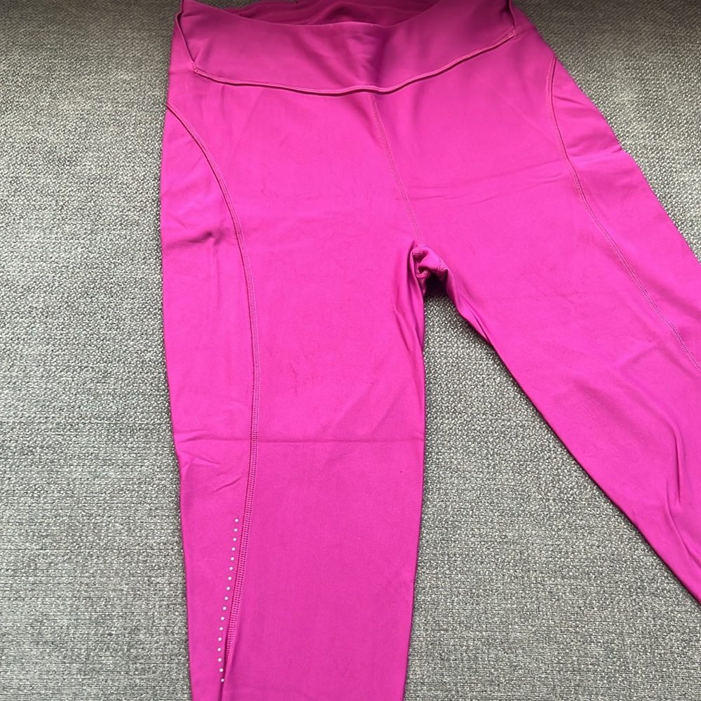 lululemon athletica Magenta Leggings - Picture 10 of 14